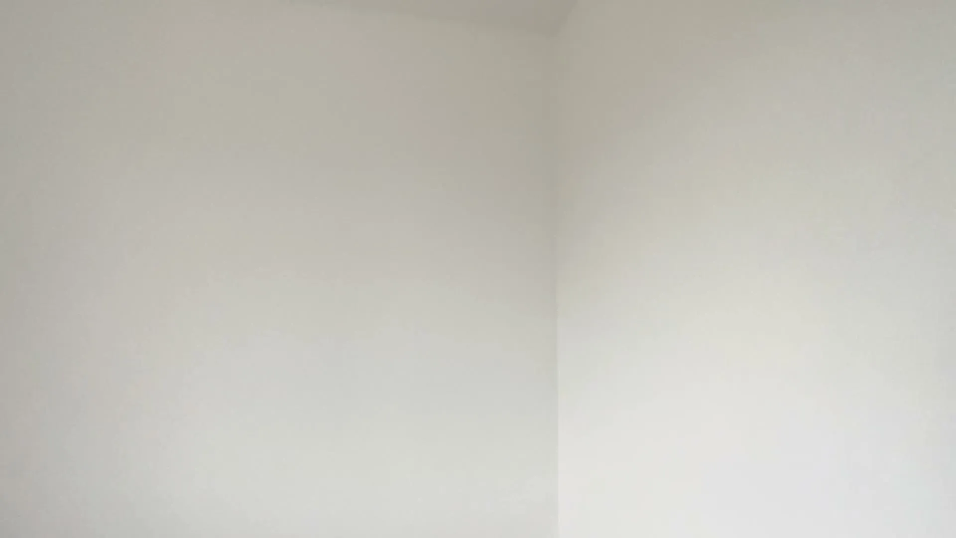 Hotová bílá výmalba rohu