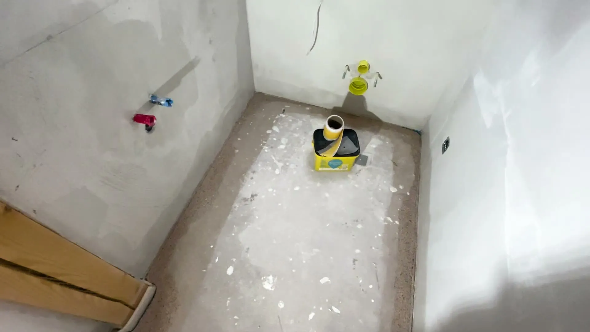 Podlaha WC před hydroizolací