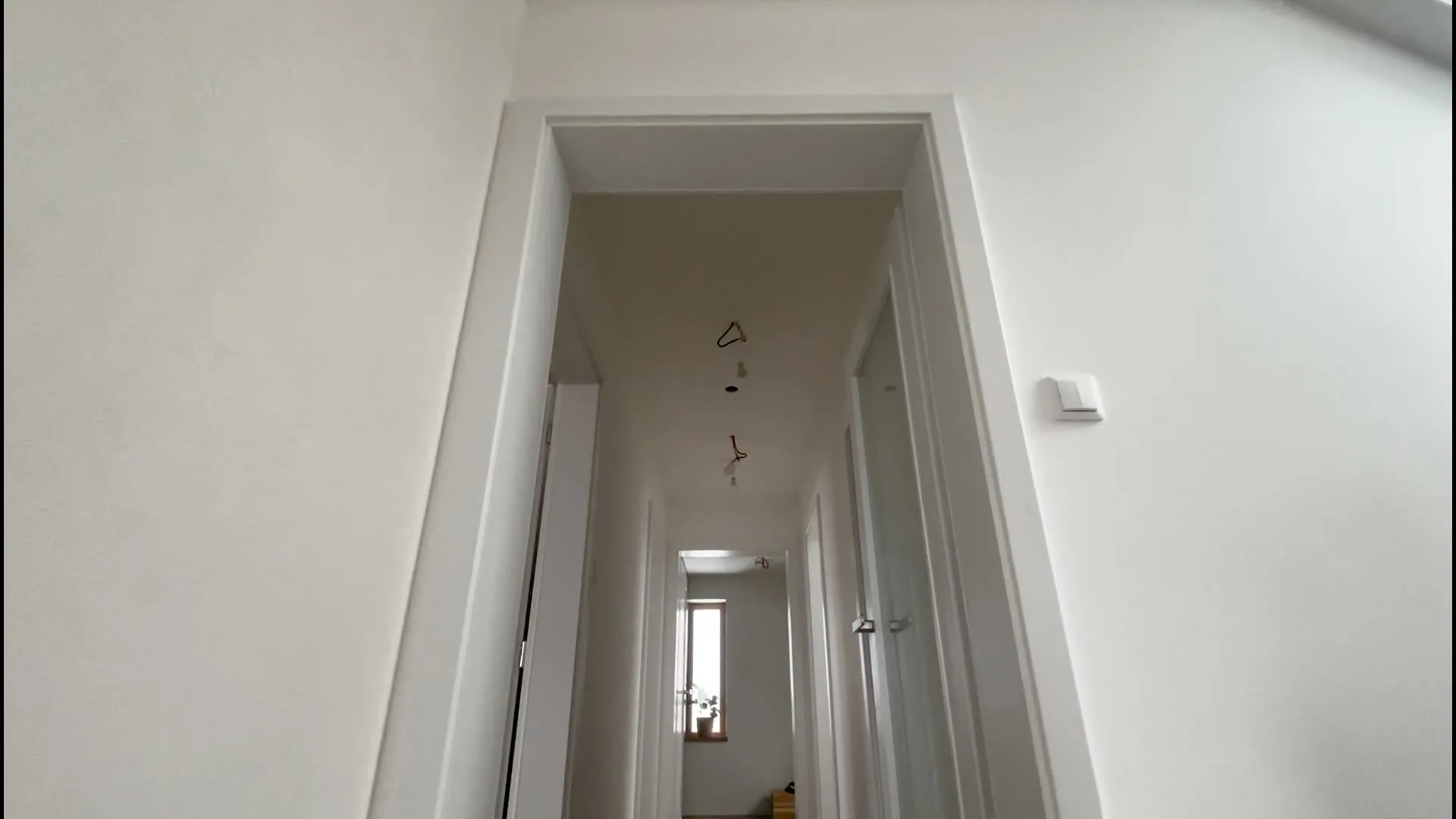 Dokončený průchod s obložkovou zárubní